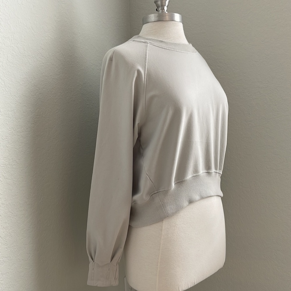 Lululemon Its A Wash Long Sleeve in Vapor - Picture 6 of 11